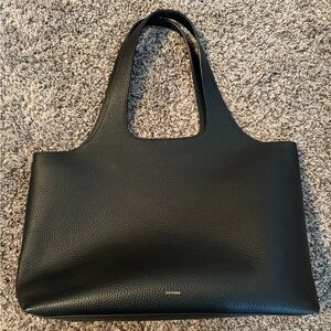 Like New! Cuyana 16” Systems Tote with organizer insert